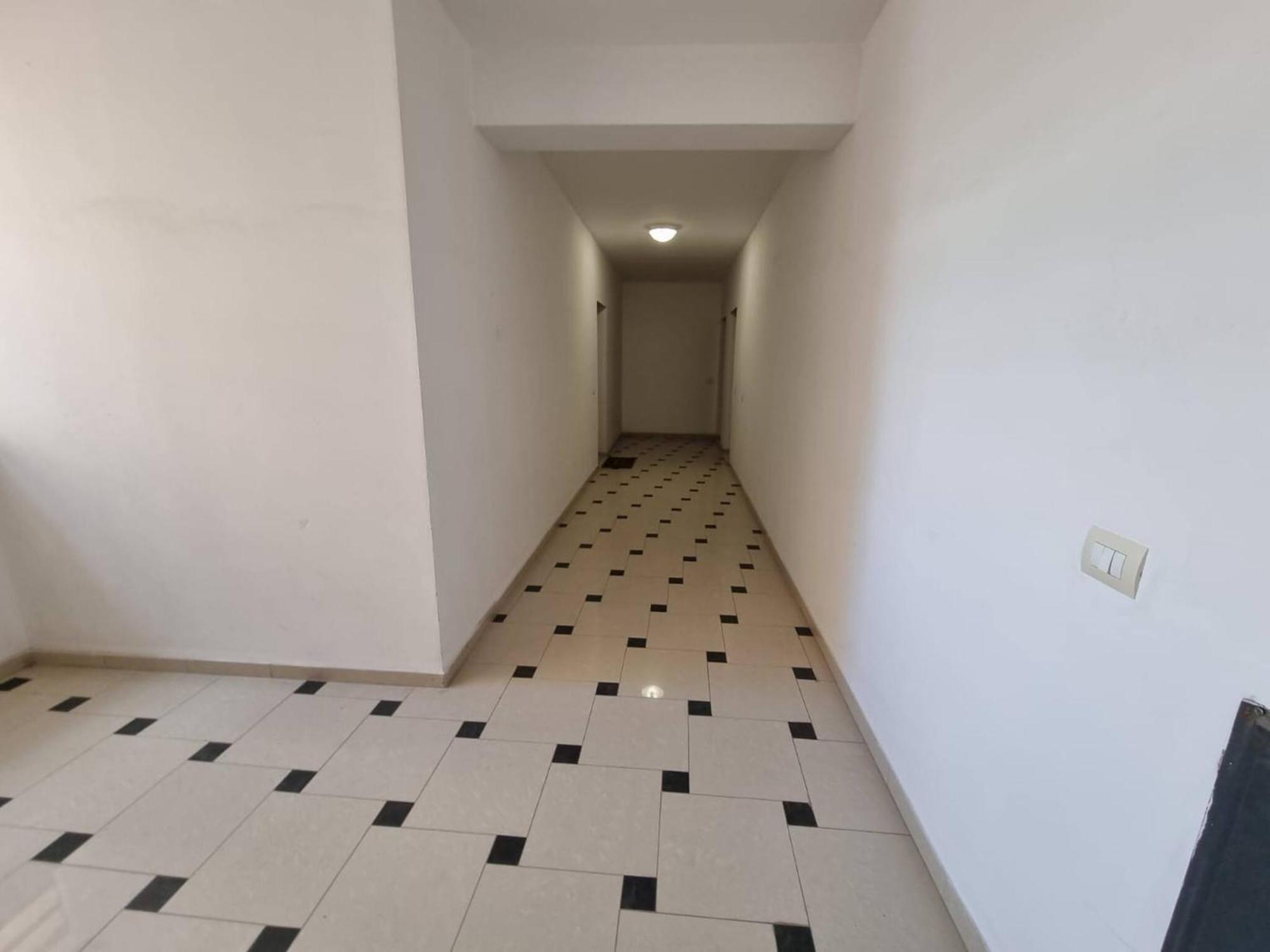 Thoma's K Appartement Vlorë