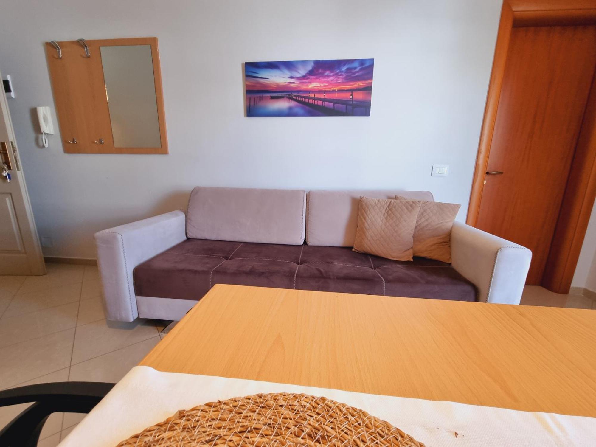 Thoma's K Appartement Vlorë